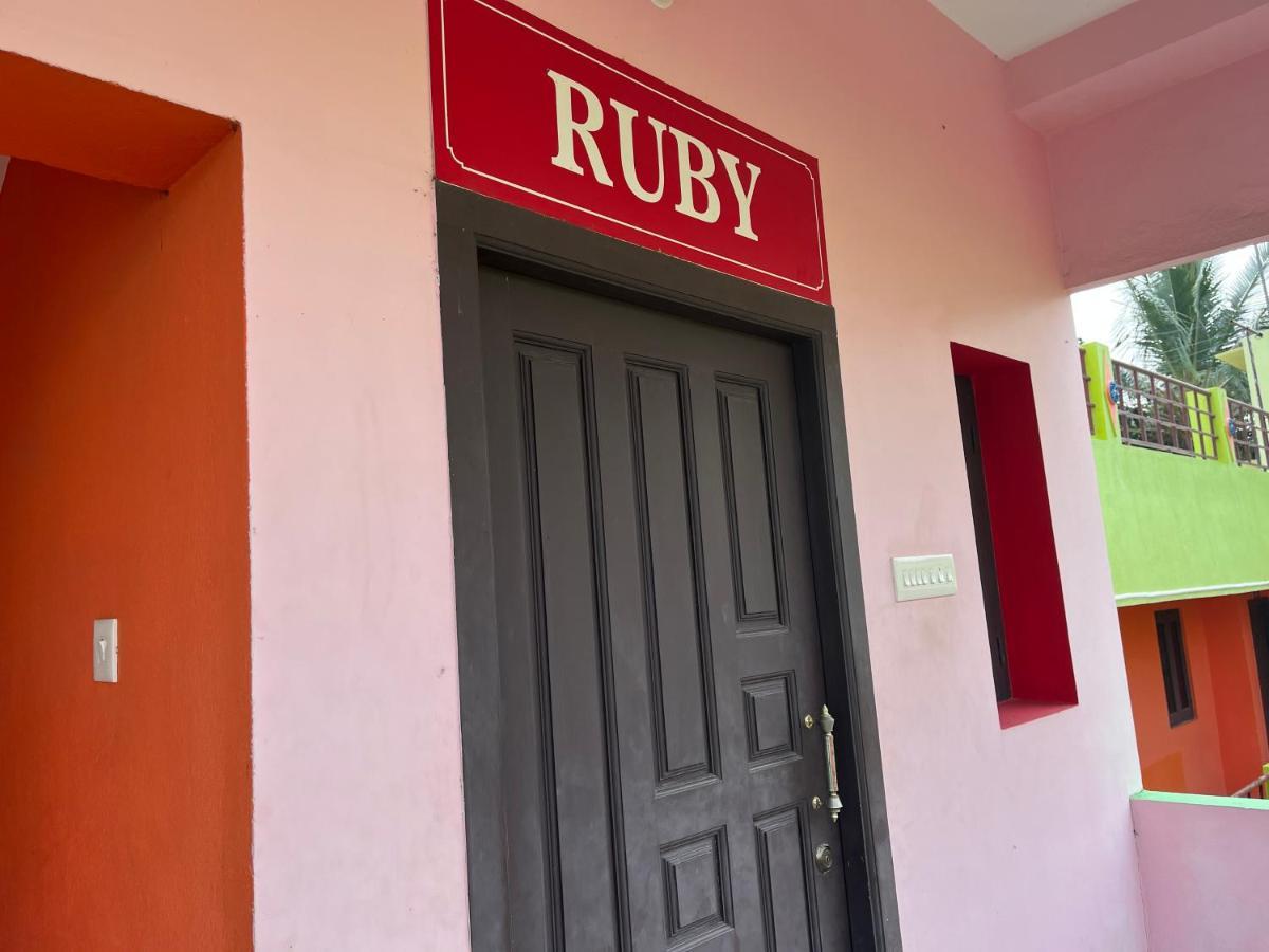 Royal Grand Residency Lägenhet Pondicherry Exteriör bild