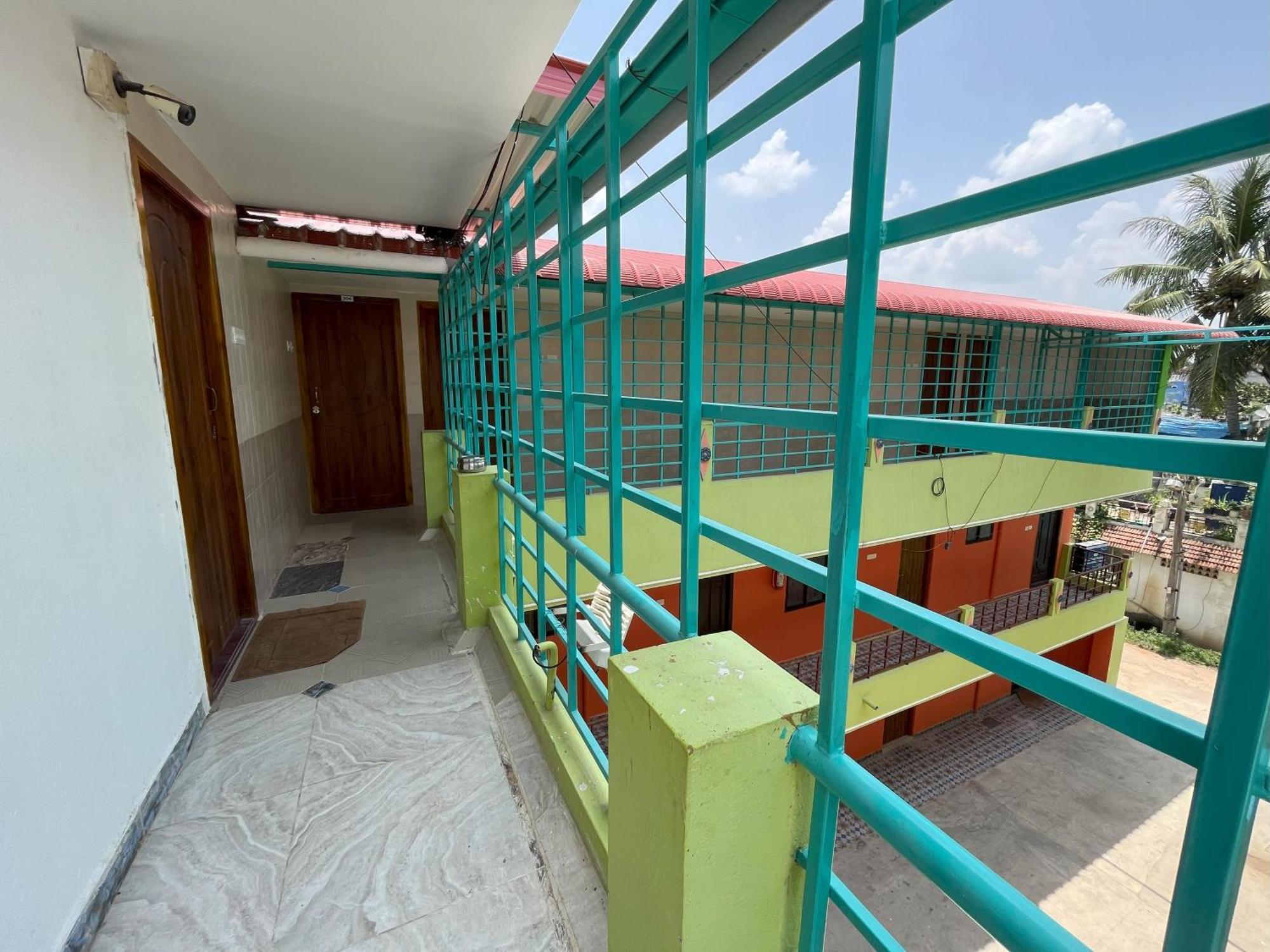 Royal Grand Residency Lägenhet Pondicherry Exteriör bild